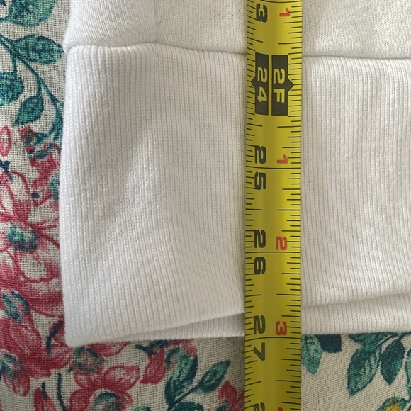 NWOT Hollister Hoodie Wear it with Pride Size Men’s Large Unisex - Picture 9 of 10